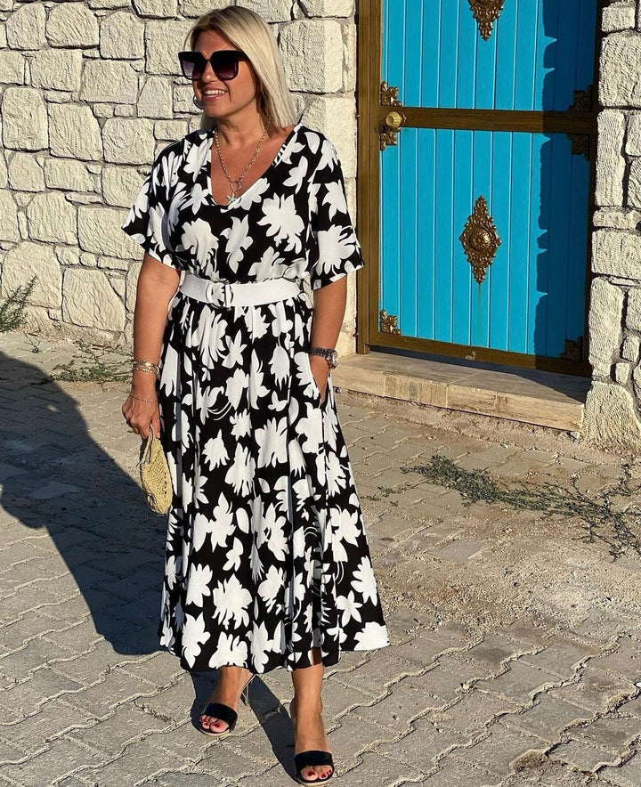 LEANNE | ELEGANT DRESS WITH TUMMY COVERAGE